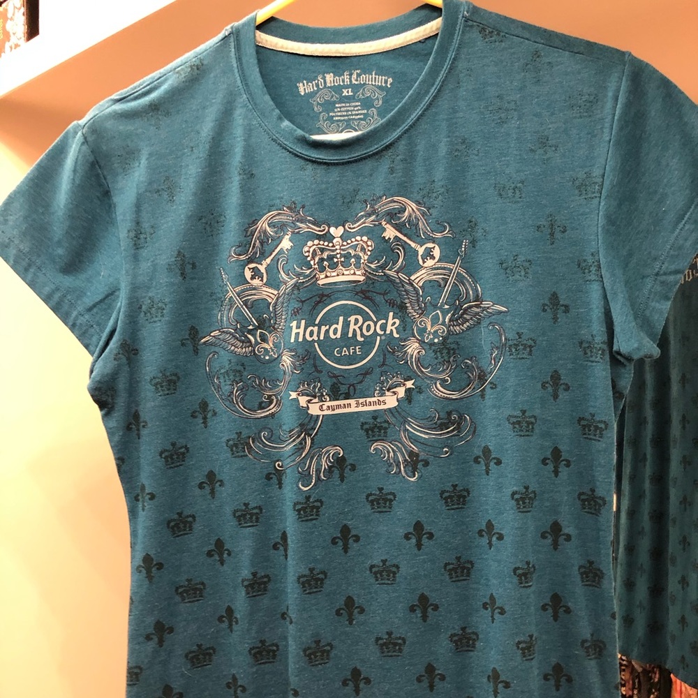Women’s Hard Rock Cafe Tee Shirt